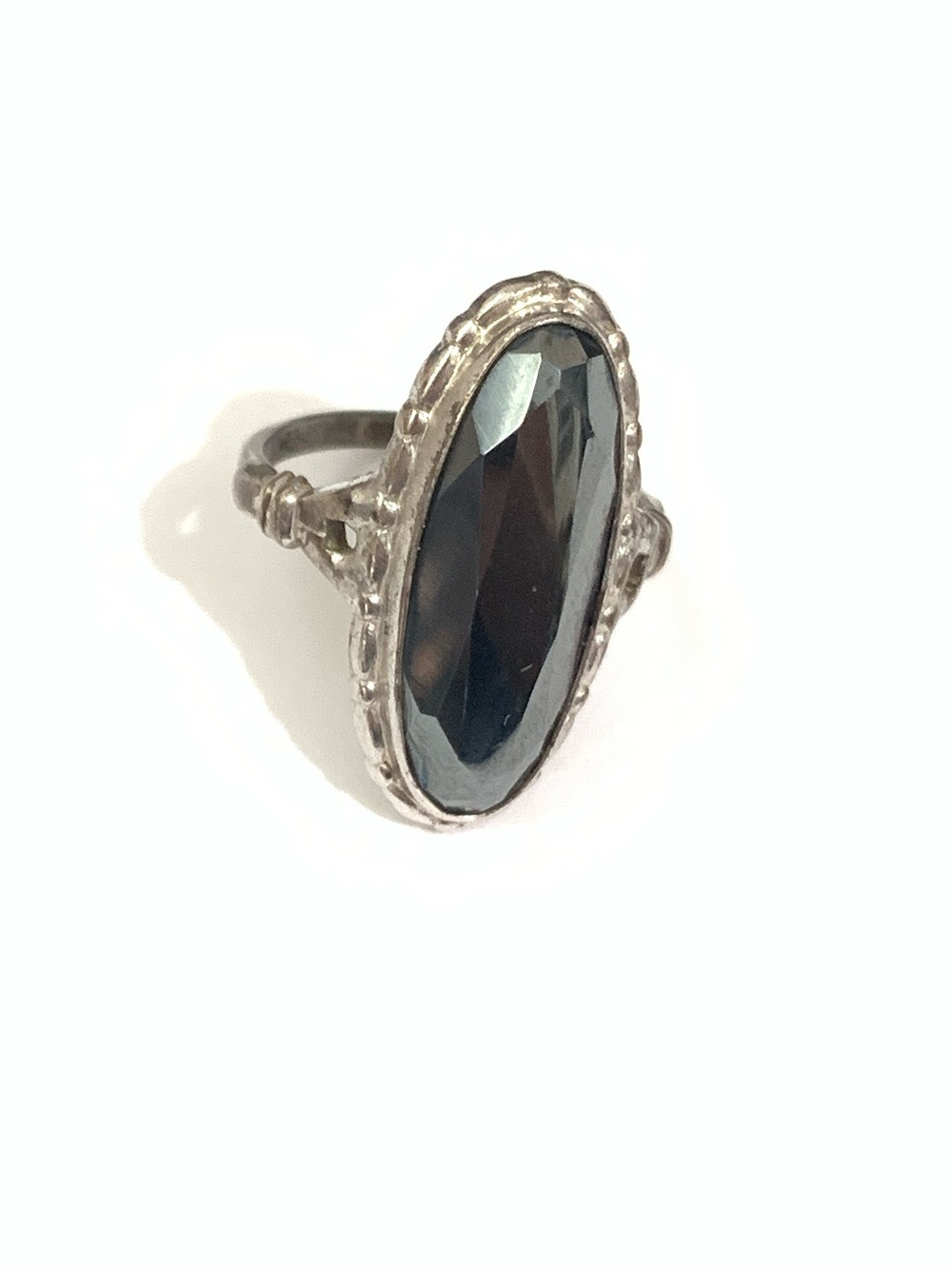 925 Sterling Silver Hematite Oval Stone Ring